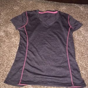 Workout tee